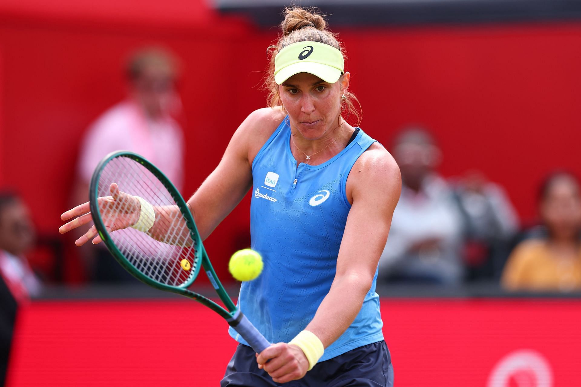 Haddad Maia plays a backhand slice at the HSBC Championships - Day Three - Source: Getty
